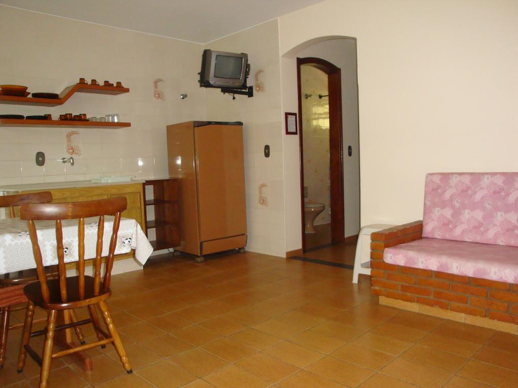 Chalés Estrela Do Mar - 17 e 18 Villa Ubatuba Habitación foto